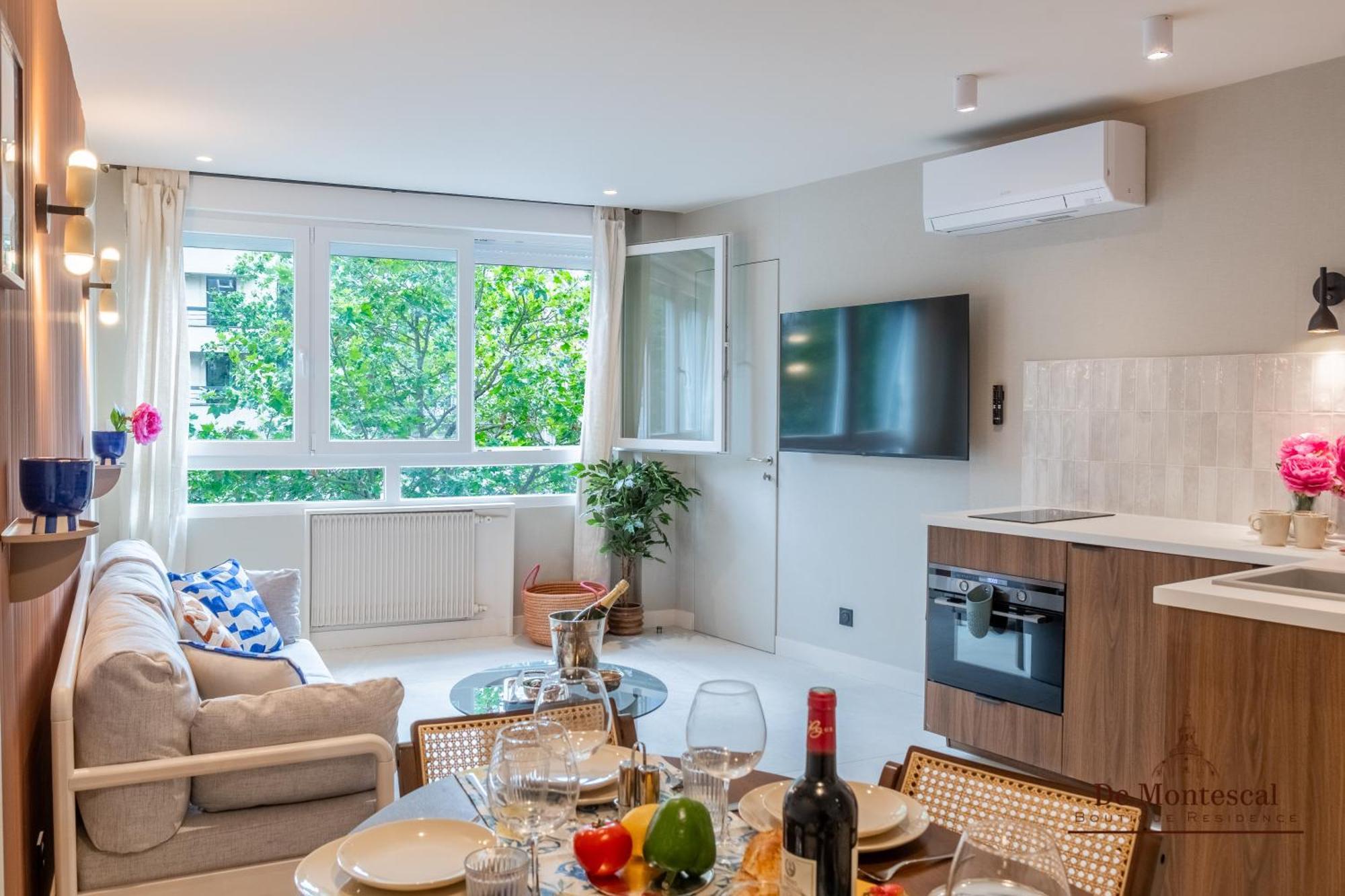 De Montescal Montparnasse Ac Appartment In A Prime Location 22 -36M2 Paris Exterior photo
